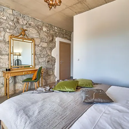 Pia By Interhome Opatija