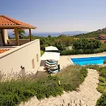 Villa Pia By Interhome Abbázia