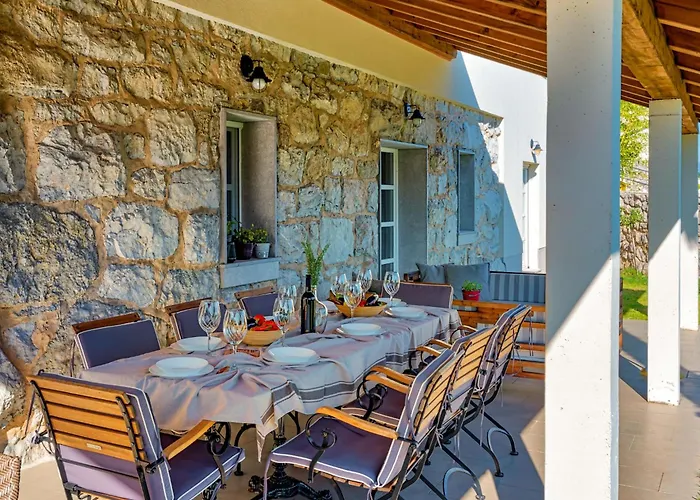 Pia By Interhome Willa